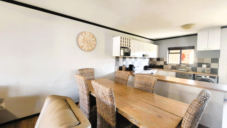 3 Bedroom Property for Sale in Santini Village Western Cape